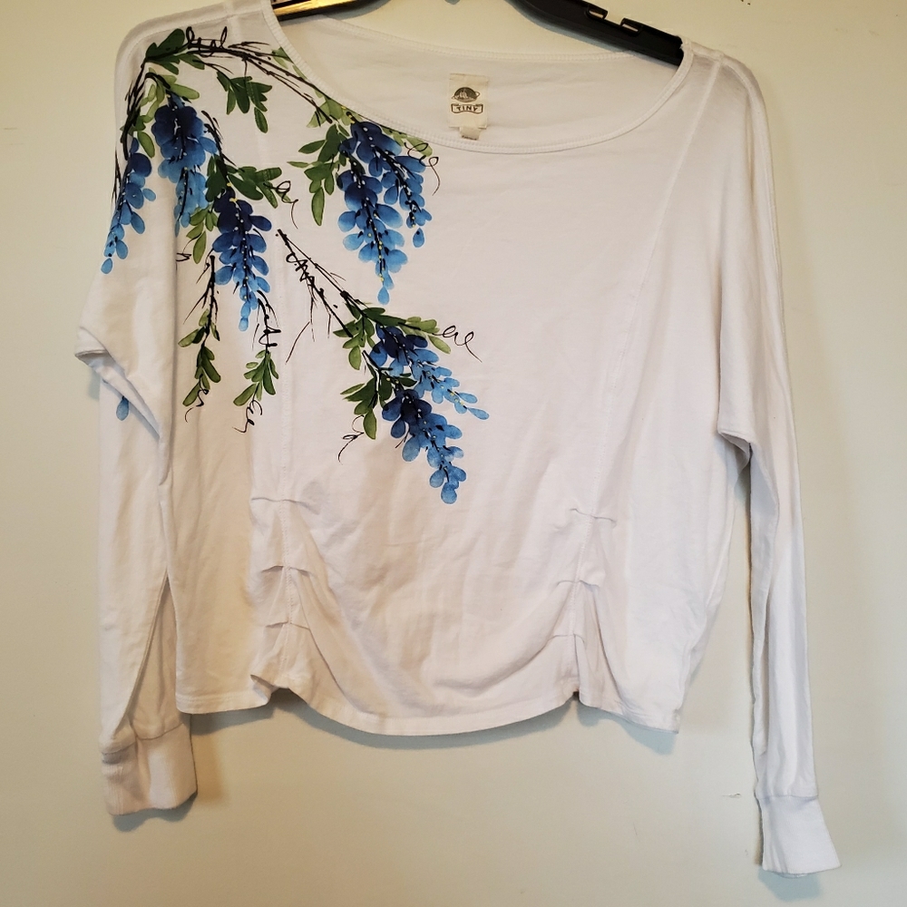 Anthropologie-Burning Tourch, Long sleeve top. L